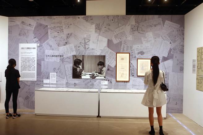 自2019 年于日本巡迴，并将于 2022 年暑假首次移师海外，唯一一站就在台北展出。展件高达 2000 件。（邓博仁摄）