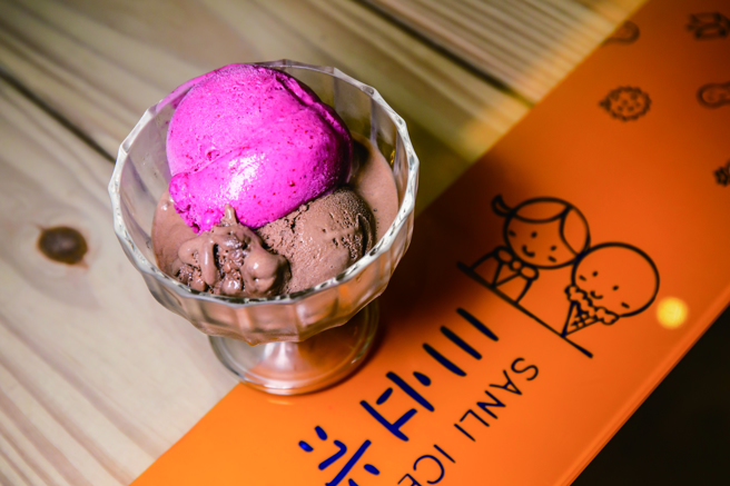 三立冰淇淋与在地小农合作，坚持「大家共好」的理念来制作冰品。（图/ 花莲趣）