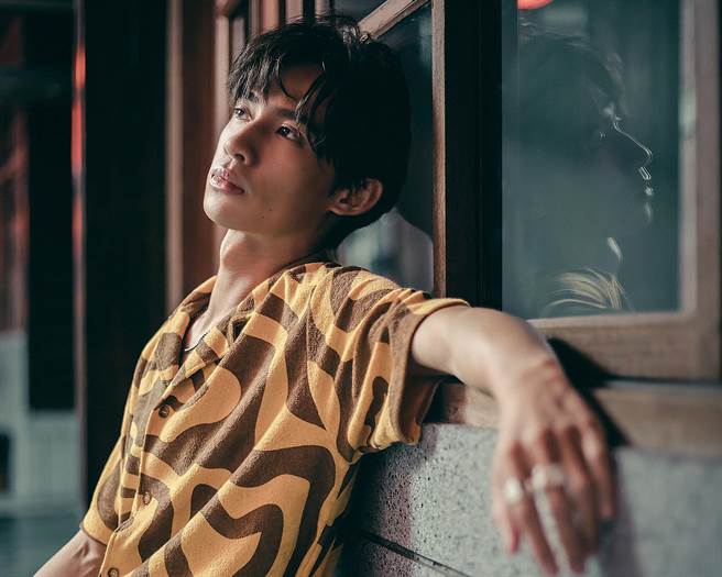 咚咚从舞台剧跨到影视，从事表演工作已磨了11年。（罗永铭摄）