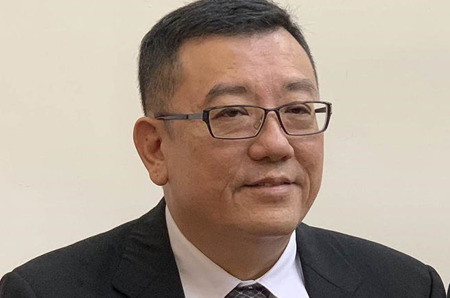 国民党新竹市党部主委许修睿，对民进党徵召林智坚选桃园市长，沈慧虹选新竹市长，强调「没有任何的看法！」（罗浚滨摄）