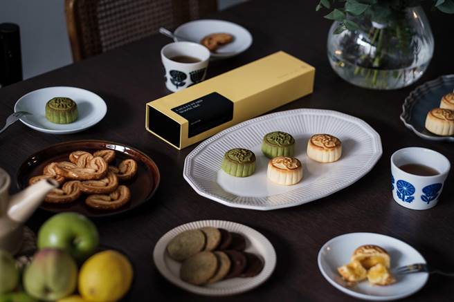 望月以多项甜点掳获大人小孩的心，23日将进驻台北新光三越A8 B2F。（望月提供）