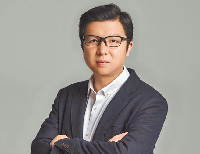 快手董事長宿華火速闢謠，並啟動法律程序，這件事也意外地讓已退居二線的宿華，再成為市場話題人物。圖／摘自網路