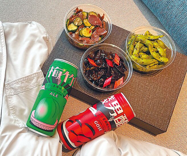 「酒爱这一味」双人入住赠主厨特制下酒小食及臺虎特色啤酒。图／台北新板希尔顿酒店提供