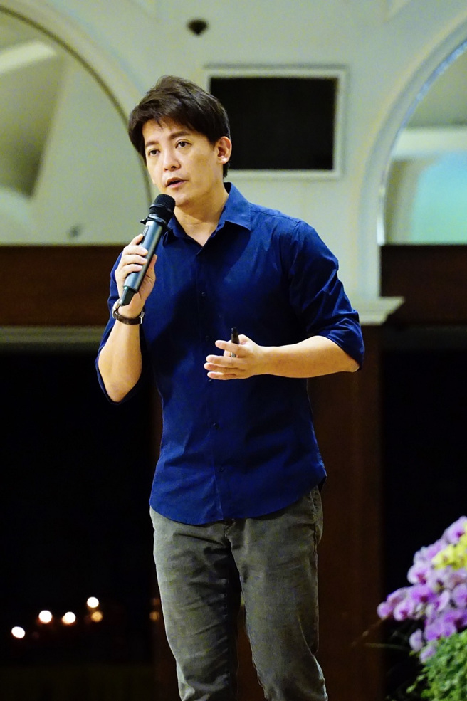 佛光山惠中寺未來與希望系列講座， 6月18日邀請有行走百科全書之稱的謝哲青主講《在可知與未知之間》。／佛光山惠中寺提供