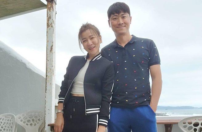 曾雅兰因工作太累又自我要求高，导致病痛不断，最近检查出有自律神经失调的问题。(翻摄自侯昌明脸书)