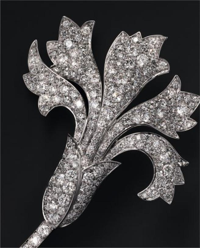 CHAUMET康乃馨鑽石胸針。（CHAUMET提供）