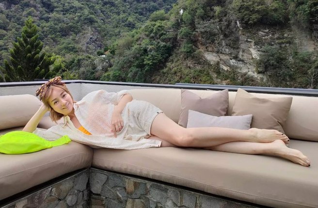 楊皓如透露住內湖的女藝人私組了「內湖美腿幫」群組，過去也住內湖的季芹傻眼，表示自己沒聽過也沒受邀。(翻攝自王仁甫和季芹之永遠的芹仁臉書)