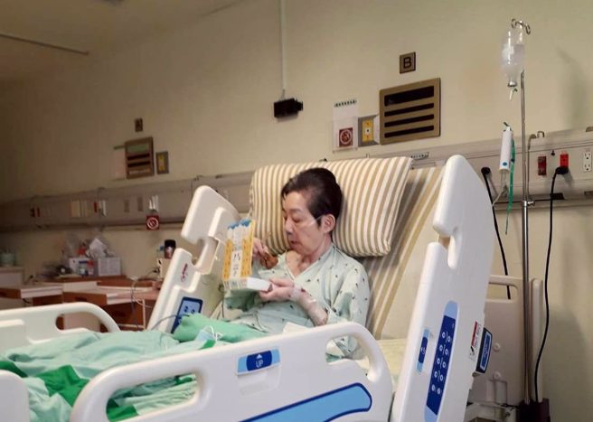 前總統陳水扁透露，妻子吳淑珍染疫後出現幻覺精神恍惚，雖然已解隔離，但因多項指數不正常仍無法出院。（圖／翻攝自陳水扁臉書）