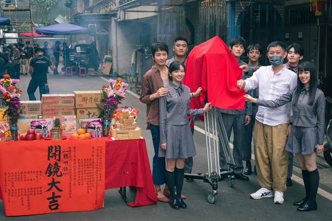 《聪明镇》开镜仪式。（奇蹟映画所提供）