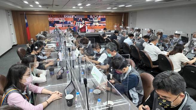 因應暑假即將到來，桃園市公布暑期防疫指引，營隊畢旅全面恢復辦理。(蔡依珍攝)