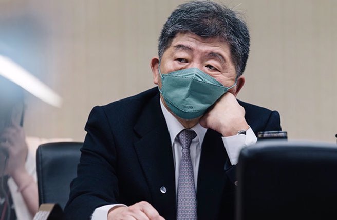 指挥中心代理发言人罗一钧表示，指挥官今天快筛仍是两条线，但症状已经好转，今天已赴指挥中心办公开会。（图／中时资料照）