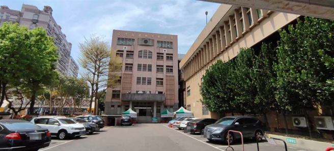 新北市一名安置在寄养家庭的2岁女童日前送医急救，但2天后仍因颅内出血死亡，由于女童身上有新旧伤痕，疑受虐，女童的寄养妈妈遭移送检方侦办，以厘清案发原因。(陈慰慈摄)