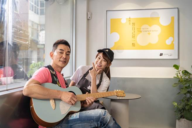 任賢齊（左）找樂天女孩 Yuri演出新歌MＶ。（寰亞音樂、香格里拉音樂提供）