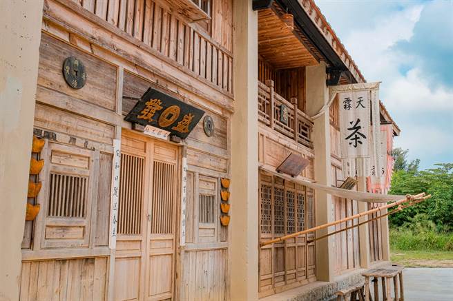 岸内影视基地的清代汉人市街片场之一。（台南市文化局提供／曹婷婷台南传真）