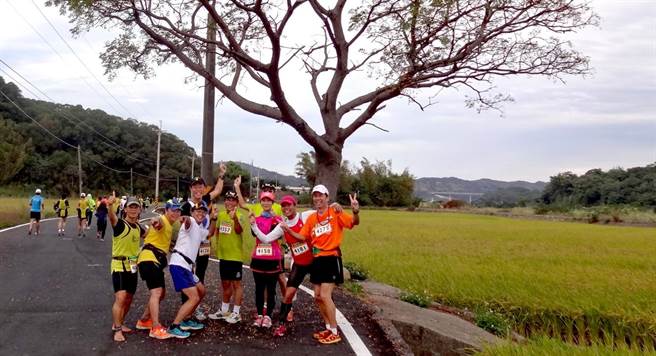 「八甲马拉松」沿途风光景致优美。（冯秀娟提供／李京升苗栗传真）