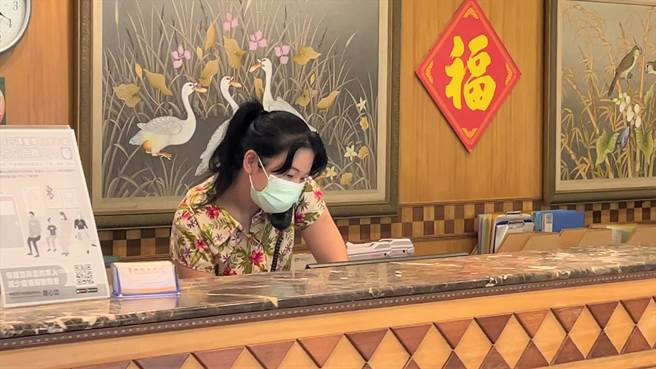 疫情趨緩加上國旅補助，台東7月份訂房率明顯增加。（蔡旻妤攝）