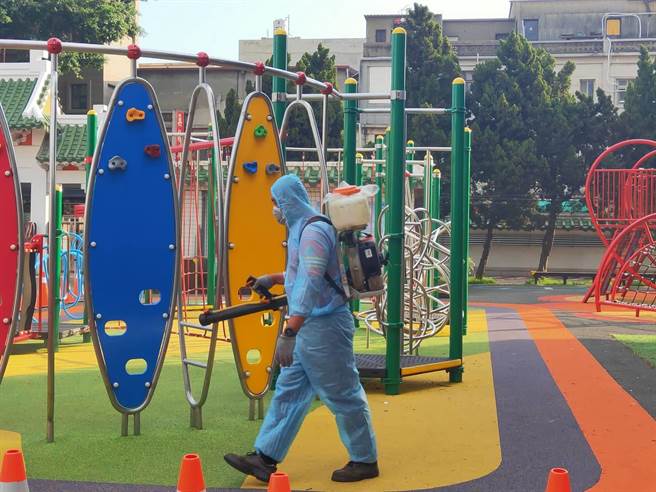 採全校预防性停课的中正国小已在今(22)日完成清消作业。（县府提供） 