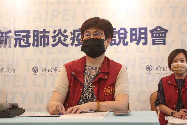 新北市卫生局副局长高淑真表示，新北今起入校集中施打儿童第二剂BNT疫苗，今安排2校、预计施打1353人。（陈慰慈摄）