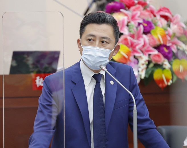 新竹市長林智堅以油頭形象著稱，常不當動用第二預備金辦理一次性的節慶活動，屢被議會批違反預算法程序。（圖／本報資料照片）