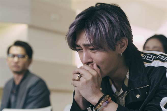 炎亚纶曾因发言被转载套上不同情绪框架痛到无助。（络思本娱乐制作公司提供）