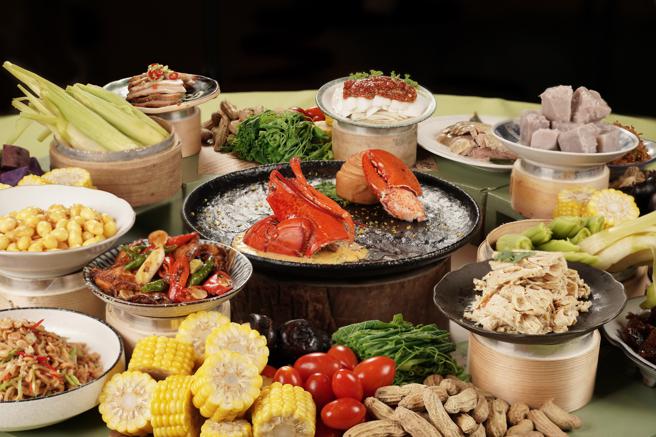 「皇家薇庭」更新菜單，其中推出米其林3星套餐。（雲朗觀光集團提供）