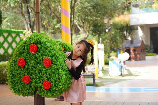 義大天悅飯店童趣樂花園吸引親子消費群。（義大提供）