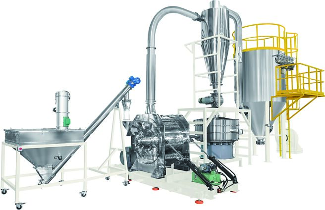 凌广TM-1000系统明胶粉碎设备。图／周荣发