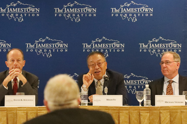 前美國國務院中國政策智囊余茂春今天表示，俄烏戰爭之所以大多侷限在烏克蘭，主要是北約共同防禦設計。(圖／中央社)