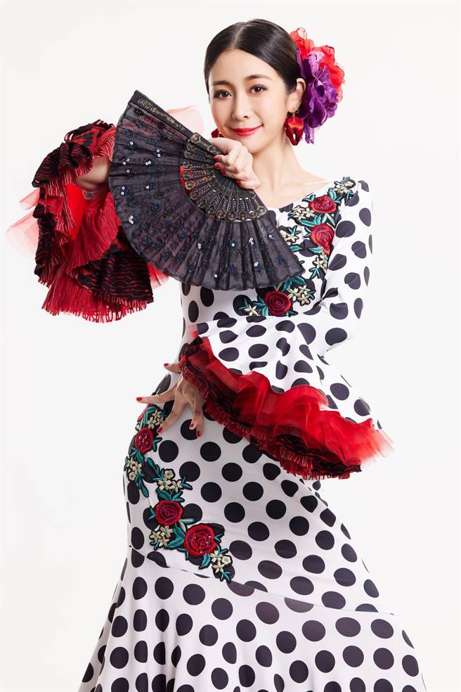 Albee自掏腰包苦練佛朗明哥舞。（果陀劇場提供）