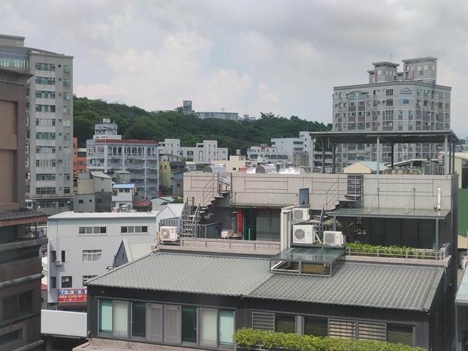 2022年適逢縣市調整房屋稅基年度，彰化縣已經有38年未調房屋標準價，今年稅基一舉調漲到60％，漲幅可以算是全國最高。(吳建輝攝)