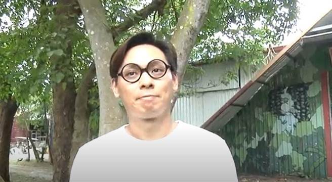 由脫線拉拔長大的孫子堯堯說，阿公在我心裡是意志堅定的人，我的偶像就是我的阿公。（讀者提供／蔡旻妤台東傳真）