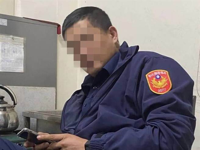 據了解，洪員是芳苑人，在警界服務將近20年，過去都在南彰化服務，不過因為連續出包才會被調離熟悉的南彰，轉而到彰化分局服務。（翻攝臉書「靠北男友／老公」／吳建輝彰化傳真）