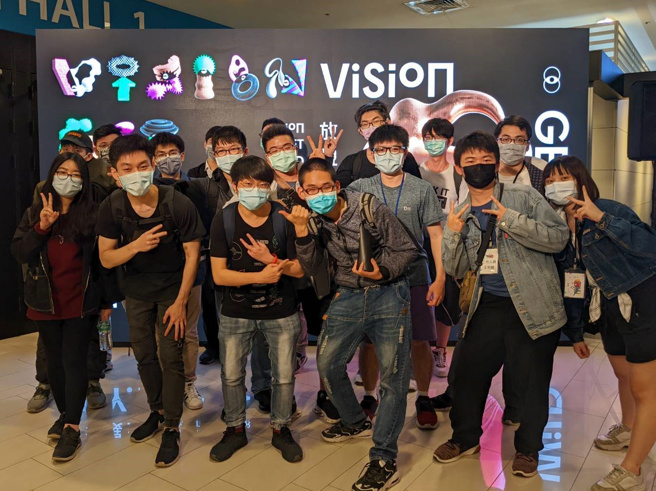 游戏系学子从消费者观点出发，展现游戏开发与创意设计实力，表现相当出色。(图/龙华科大提供)