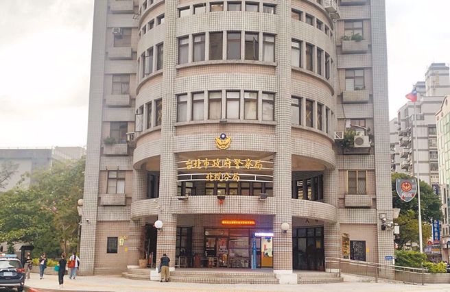 北市大度路惊传3恶煞路边狠砸车 车主饱受惊吓（本报资料照）