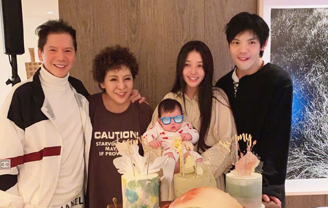 郭碧婷2年前生下首胎女兒「小奶皇」，今年再拼一子，湊成好字。（圖／微博@向佐）