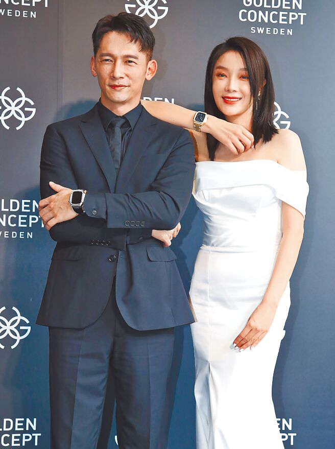 有著好交情的温昇豪（左）、蔡淑臻昨一起出席時尚活動。（陳俊吉攝）