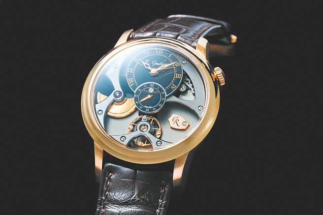独立制表师Romain Gauthier的Insight Micro-Rotor红金腕表，限量10只，338万元。（瑞博品提供）