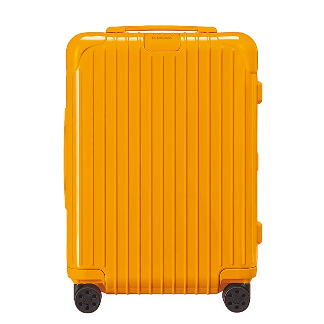新光三越的RIMOWA Essential系列Cabin Mango阳光橙色行李箱，推荐价2万4400元。（新光三越提供）