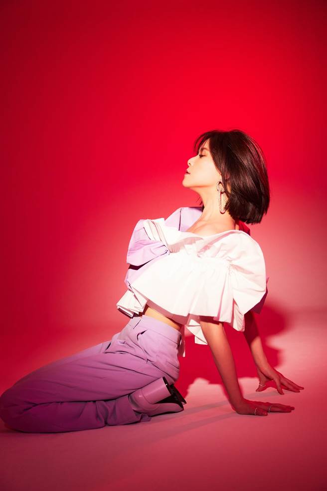 陈思函相隔10年推出新专辑《动物直觉》。（希望之夏音乐创意提供）