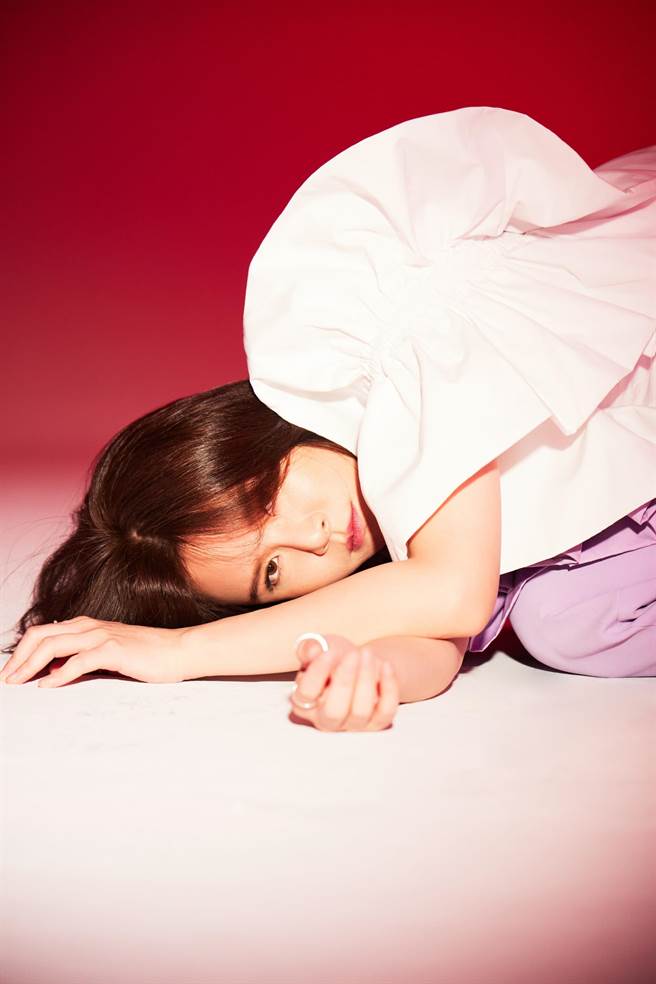 陈思函相隔10年推出新专辑《动物直觉》。（希望之夏音乐创意提供）