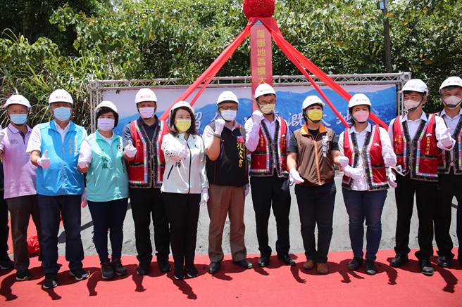 信義鄉羅娜地區擴大灌溉服務工程，24日舉行開工典禮。（信義鄉公所提供／廖志晃南投傳真）