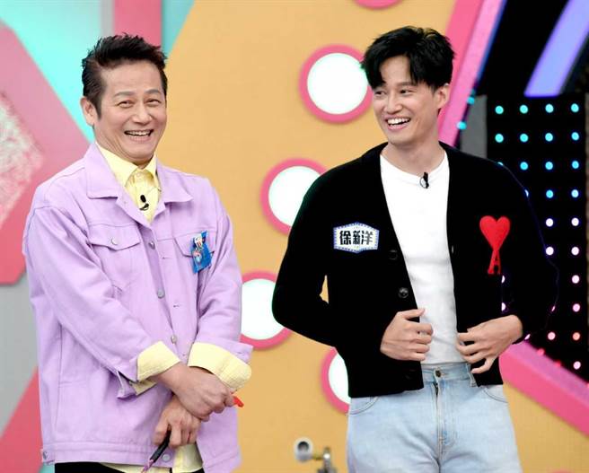 徐乃麟、徐新洋同框《天才衝衝衝》。（华视提供）