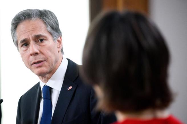 布林肯表示，是俄罗斯对乌克兰发动的战争，而非西方的制裁，将使飢饿人口再增加4000万或5000万人。（图／路透社）