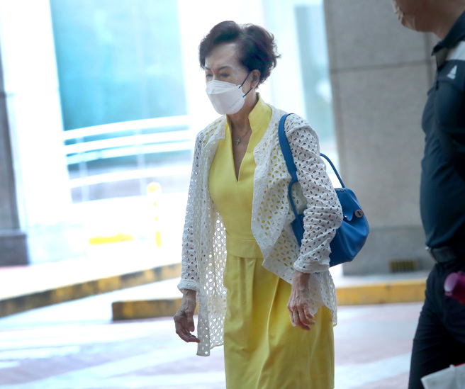 圖為連方瑀連日赴台大醫院探望連戰。（資料照/鄭任南攝）