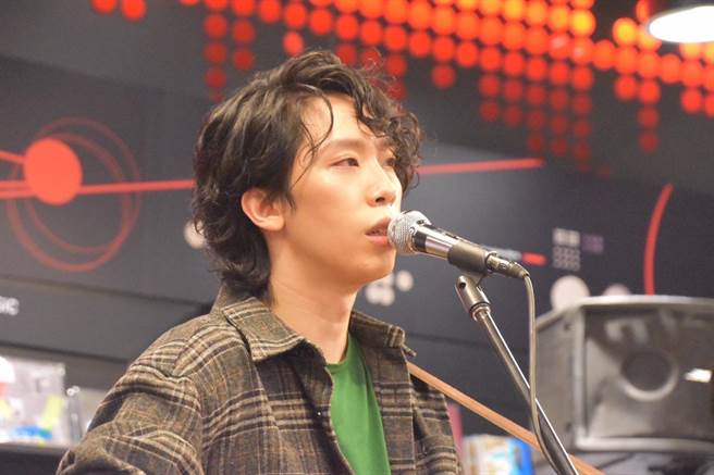 李晉瑋24日在台北信義誠品演出。（宇森工作室提供）