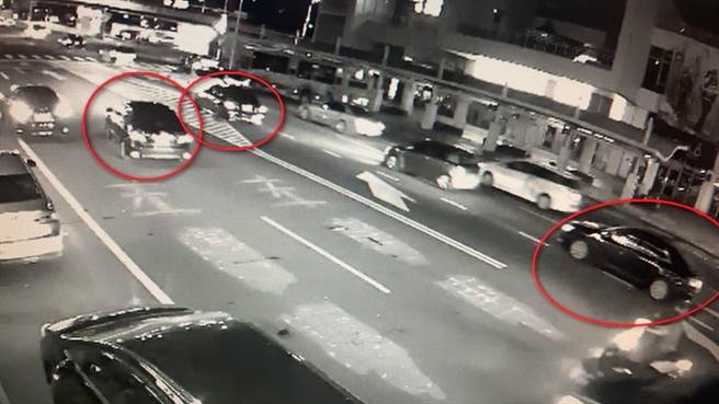 由于恶少已经扬长而去，警方调阅现场监视器，循线将主嫌朱男及侯姓少年带回侦讯。（基隆市警局提供／张志康基隆传真）