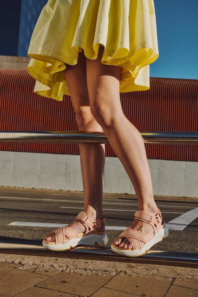 ECCO CHUNKY潮趣休閒涼鞋，5980元。（ECCO提供）