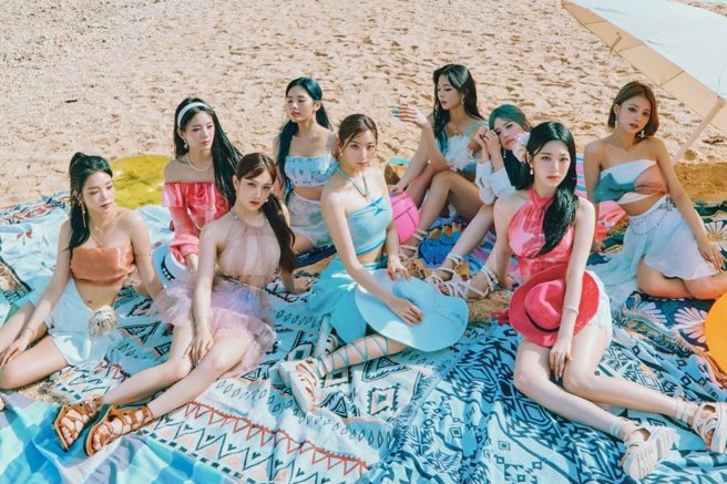 南韩女子团体「fromis_9」近日惊传发生车祸。（图／twitter@soompi）