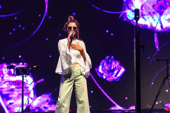 壞特？te日前錄製VR360度環景演唱會。（緯謙科技提供）