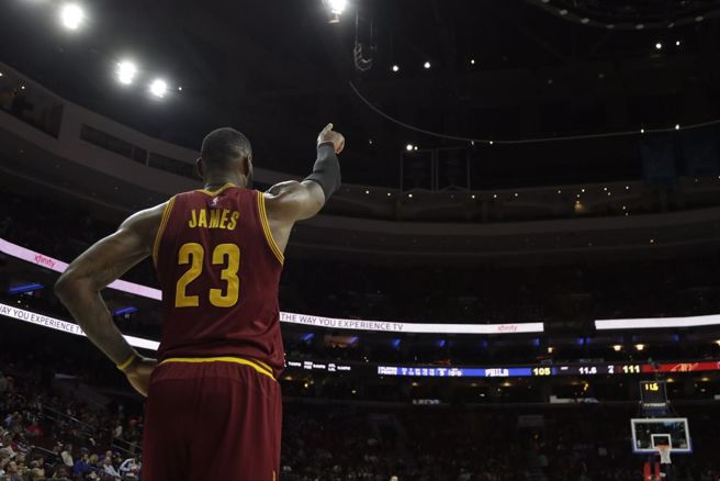 湖人球星詹姆斯的珍贵球员卡是收藏家眼中的至宝。（美联社资料照）